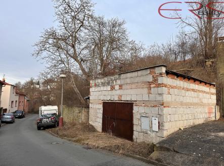 Prodej - malý objekt/garáž obrázek