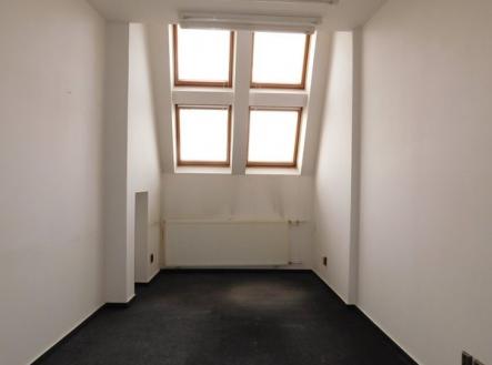 DSCN0737 | Pronájem - kanceláře, 16 m²