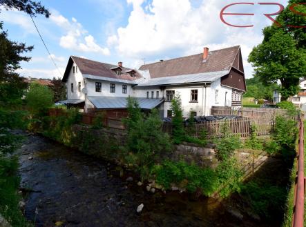 Prodej - dům/vila, 900 m² obrázek