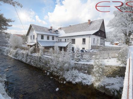 NYNÍ | Prodej - dům/vila, 900 m²