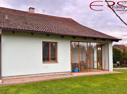 2 | Prodej - dům/vila, 180 m²