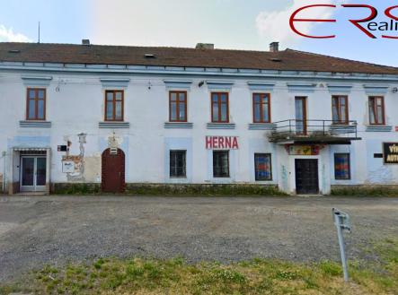 Úvodní foto článku -3 | Pronájem - obchodní prostor, 302 m²