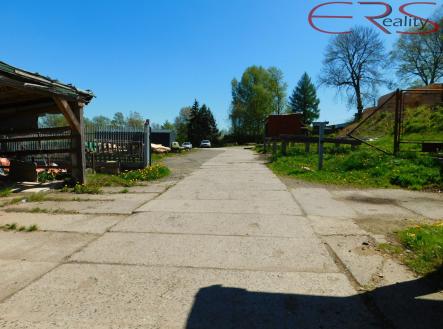 DSCN5568 | Pronájem - komerční objekt, výroba, 380 m²