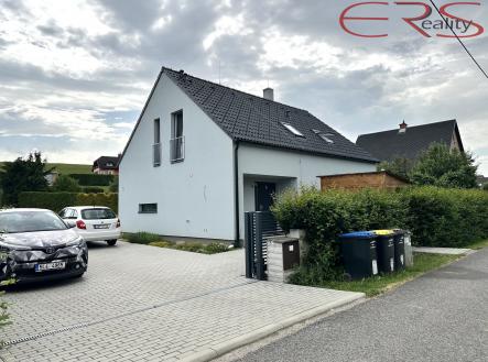 1 | Prodej - dům/vila, 149 m²