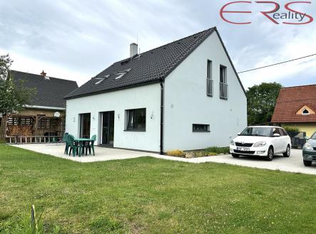 3 | Prodej - dům/vila, 149 m²