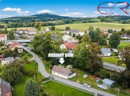 bad33f37-ec51-4cfa-a715-70e1f7ff5873 | Prodej - dům/vila, 143 m²