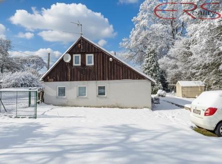 b4cfeac2-c778-4553-9576-d9d0653373d9 | Prodej - dům/vila, 143 m²