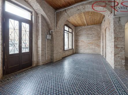 odstraněno nepotřebné | Prodej - dům/vila, 200 m²