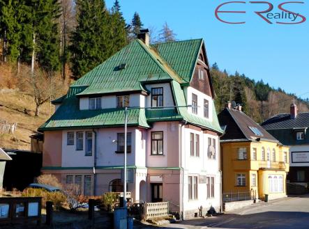 DSCN6028 | Prodej - dům/vila, 250 m²