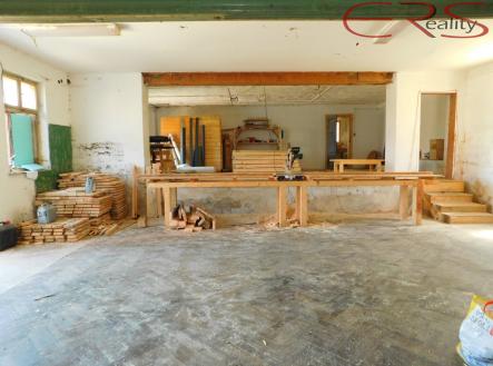 DSCN5558 | Pronájem - komerční objekt, výroba, 980 m²