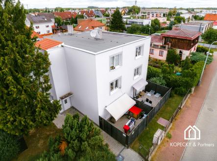 Dron (3) | Prodej - nájemní dům, 300 m²
