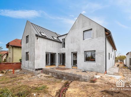 Běchovice (14) | Prodej bytu, 5+kk, 139 m²