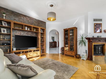 Rudná (11) | Prodej - dům/vila, 562 m²