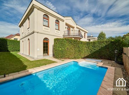 IMG_0773 | Pronájem - dům/vila, 243 m²