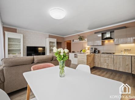 Hartigova 240 (2) | Prodej bytu, 3+kk, 70 m²