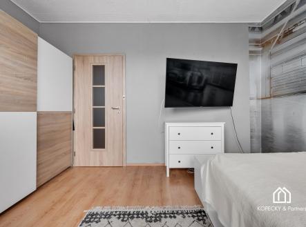 Byt (2) | Prodej bytu, 3+1, 79 m²