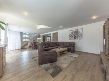 Prodej - dům/vila, 260 m²