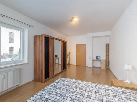 . | Prodej bytu, 2+kk, 57 m²