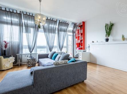 . | Pronájem bytu, 1+kk, 47 m²