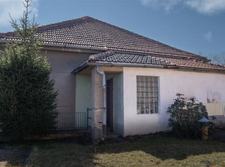 . | Prodej - dům/vila, 186 m²