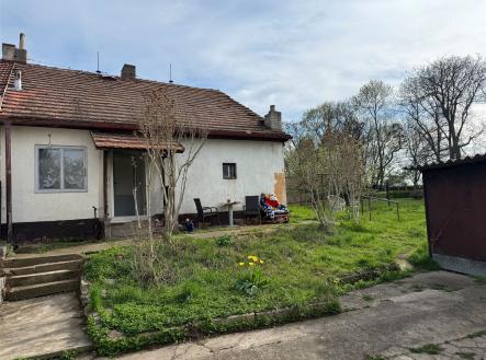 . | Prodej - pozemek pro bydlení, 1 121 m²