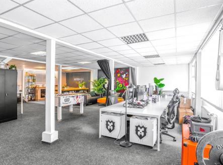 . | Pronájem - kanceláře, 93 m²