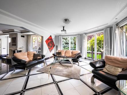 . | Prodej - dům/vila, 358 m²