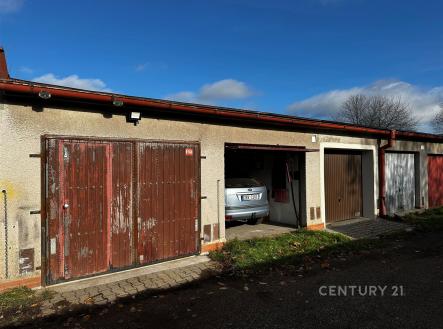 . | Prodej - malý objekt/garáž