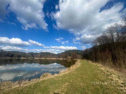 . | Prodej - pozemek, zahrada, 1 560 m²