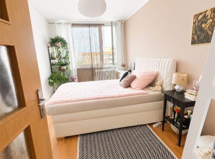 . | Pronájem bytu, 2+kk, 45 m²