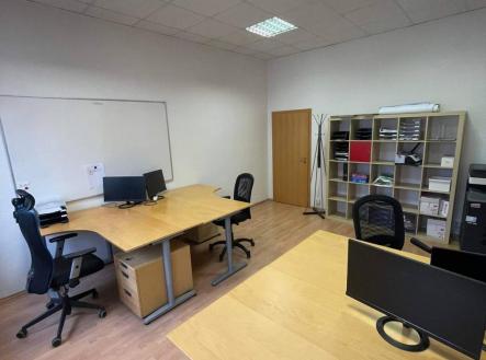 Pronájem - kanceláře, 21 m²