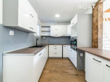 Prodej - dům/vila, 108 m²