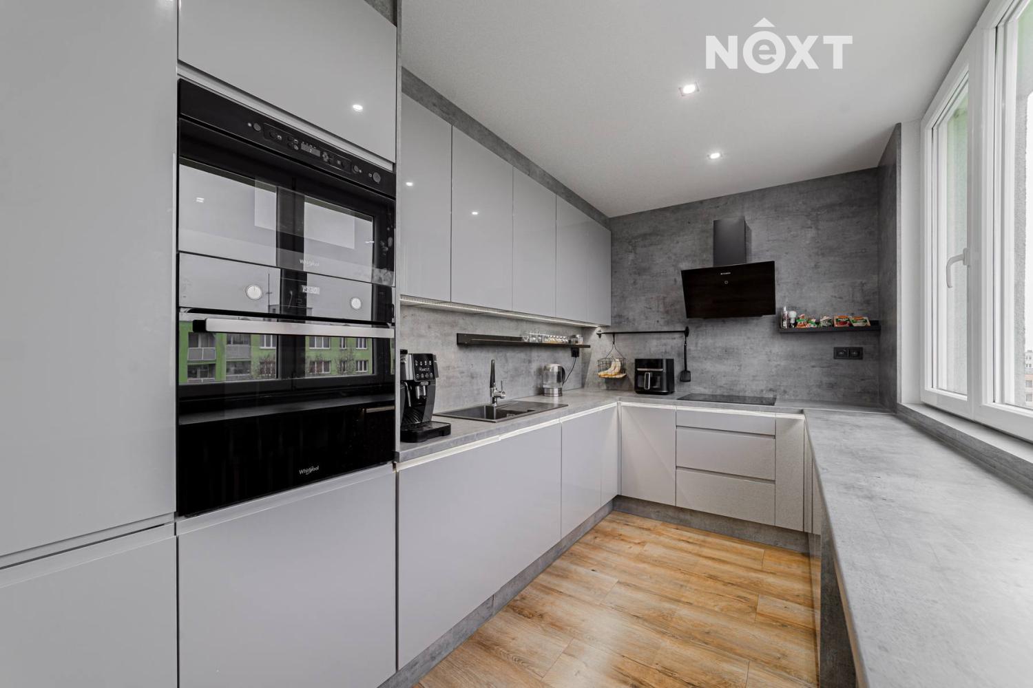 Pronájem byt 3+1, 70㎡