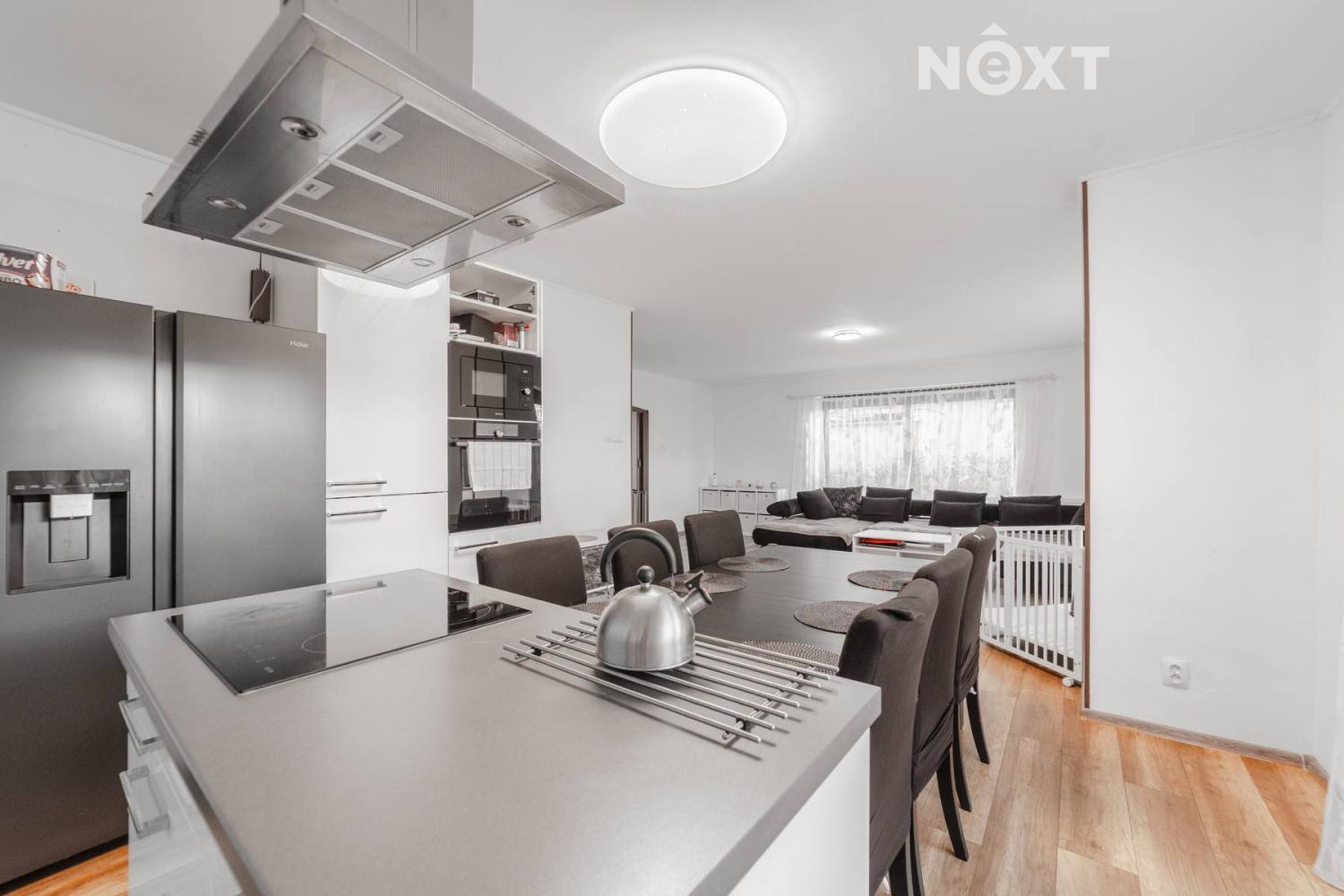 Prodej Rodinný dům, 328㎡