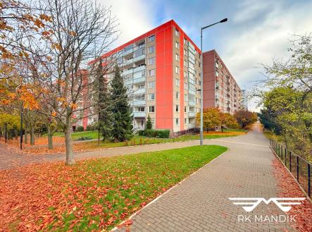 Pohled na dům | Prodej bytu, 3+1, 69 m²