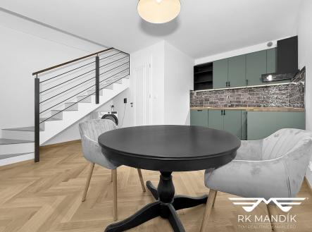 Obývací pokoj s kuchyňským koutem | Prodej bytu, 2+kk, 48 m²