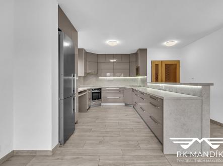 Kuchyň | Prodej - dům/vila, 220 m²