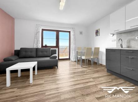 Obývací pokoj s kuchyňským koutem | Prodej bytu, 2+kk, 35 m²