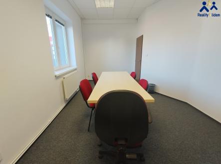 IMG_20250320_114502 | Pronájem - kanceláře, 66 m²