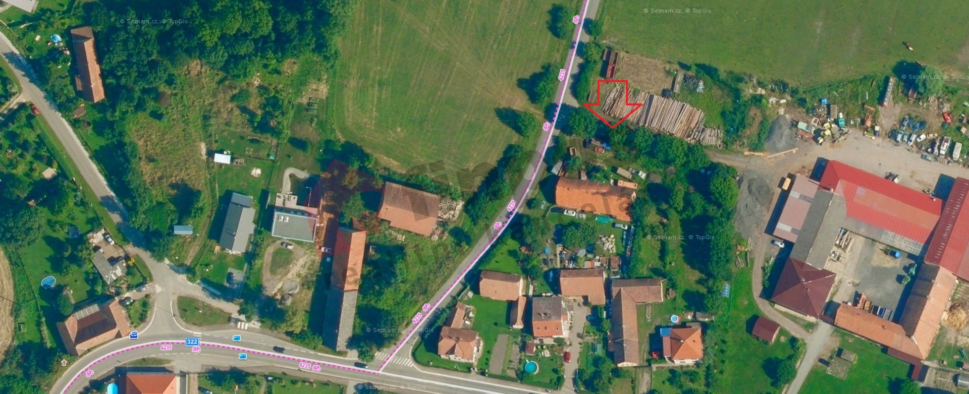 Prodej stavebního pozemku 1230 m2 v obci Komárov