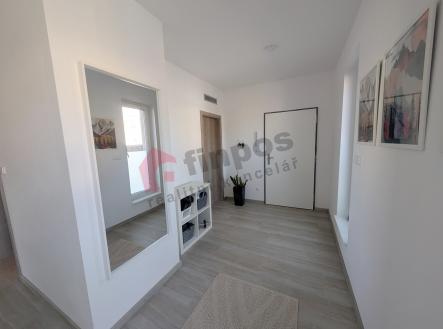 Pronájem bytu, 3+kk, 68 m²