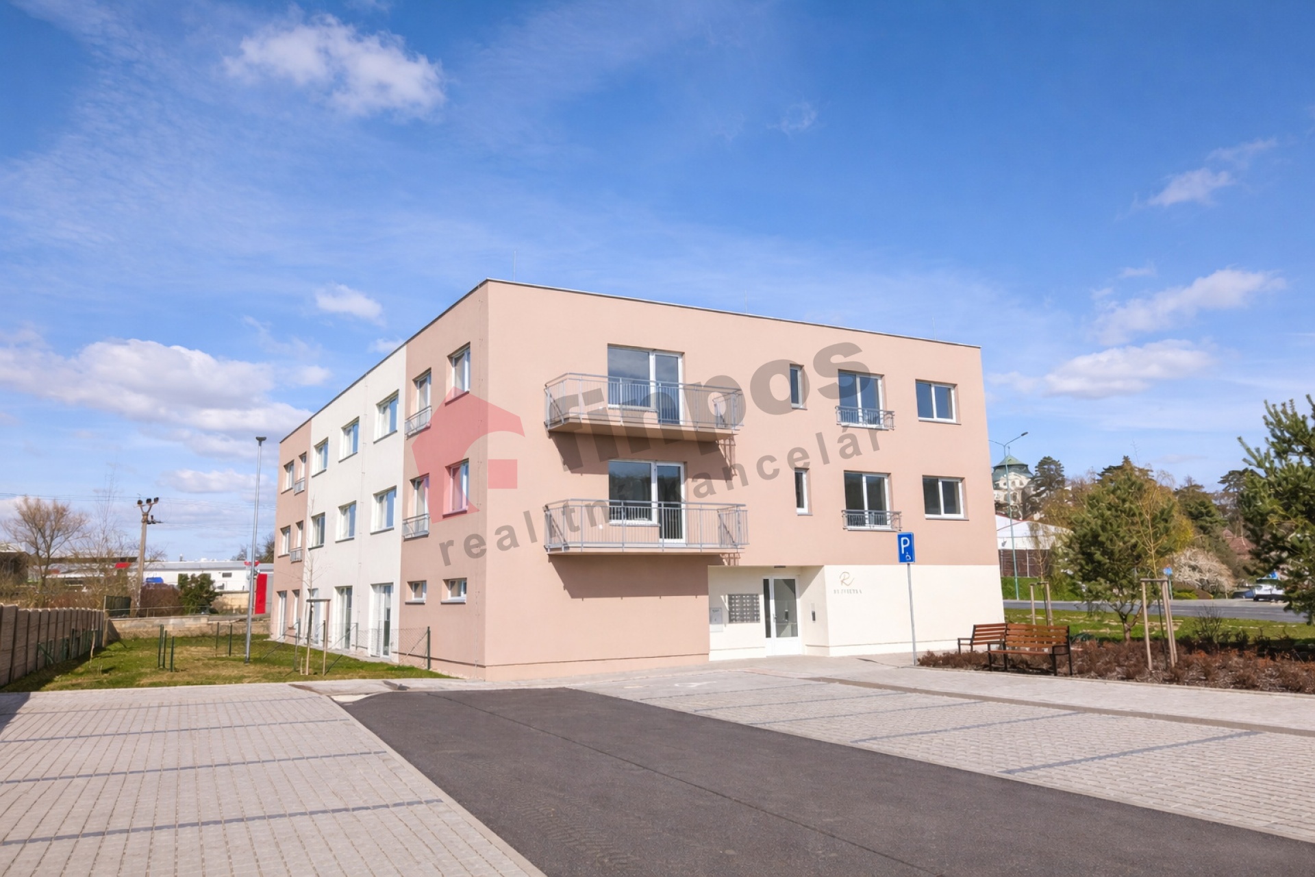 Pronájem nového bytu 2+kk v Chlumci n.C.