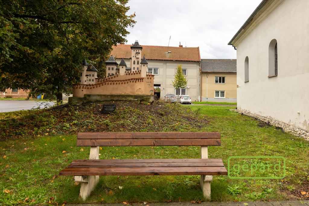 r6m10438-58-1.jpg