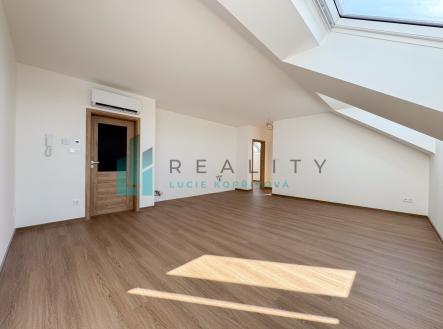 foto: 4 | Prodej bytu, 3+kk, 74 m²