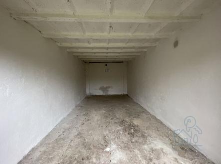 img-1030.jpg | Pronájem - malý objekt/garáž