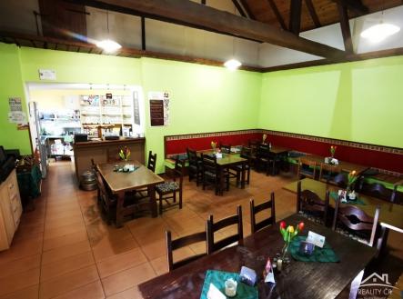 Fotka 4 | Prodej - restaurace, 688 m²