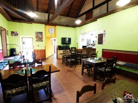 Fotka 5 | Prodej - restaurace, 688 m²