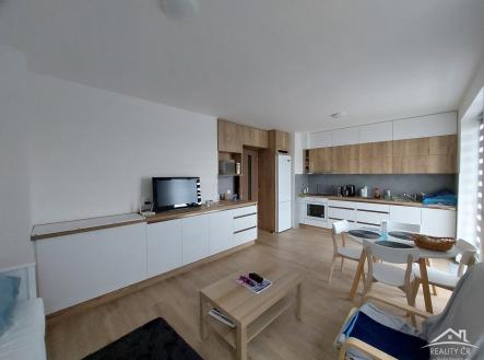 Fotka 1 | Pronájem bytu, 1+kk, 33 m²