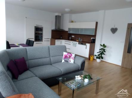 Fotka 4 | Pronájem bytu, 2+kk, 80 m²