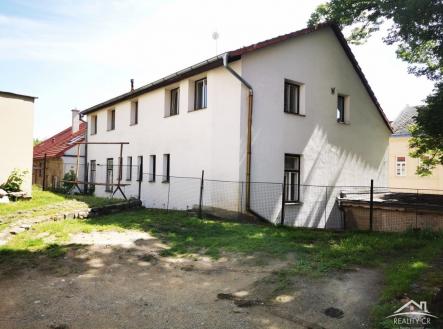 Fotka 3 | Prodej - nájemní dům, 323 m²